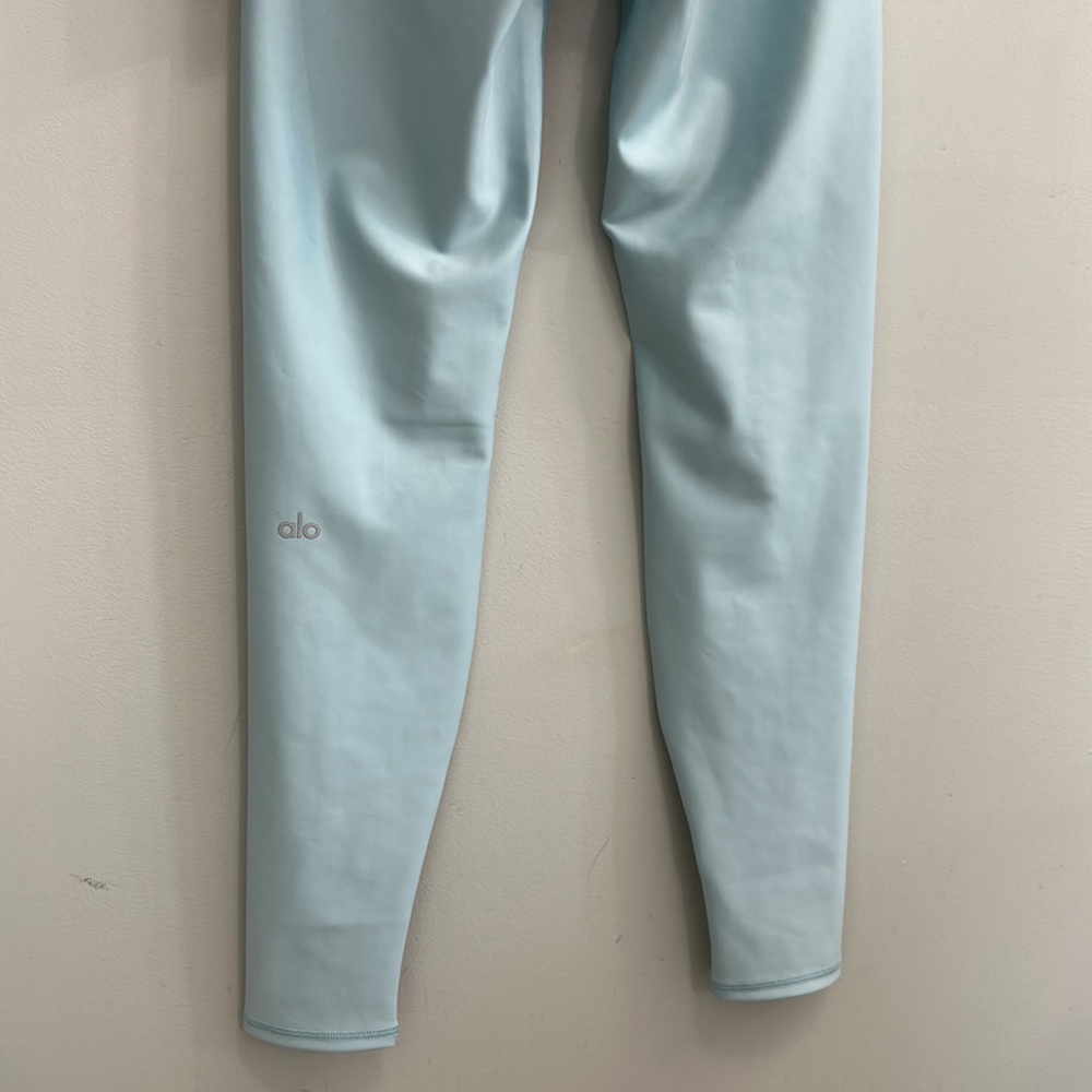 Alo yoga High-Waist Airlift Legging - Picture 6 of 7